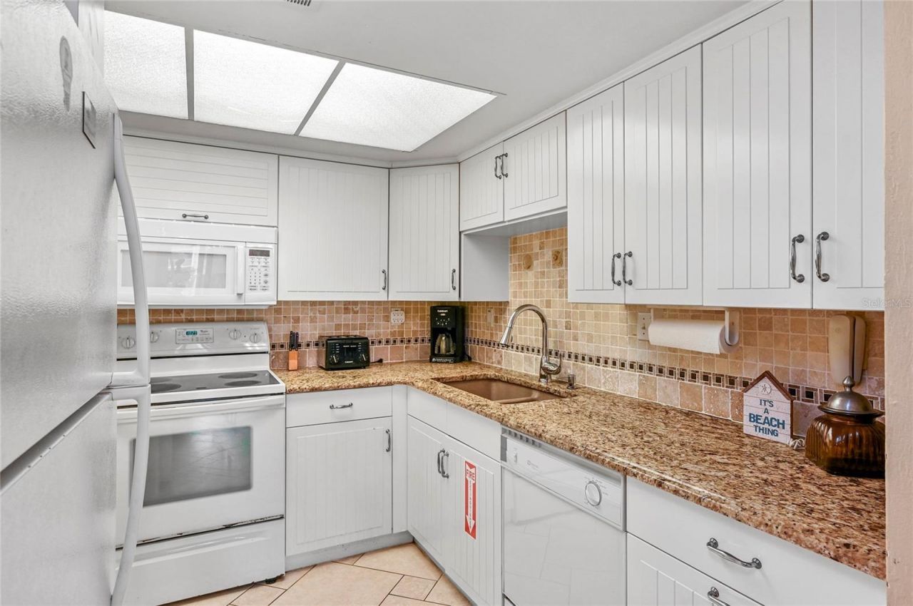4175 S Atlantic Avenue , Unit 204, New Smyrna Beach, FL 32169 Photo