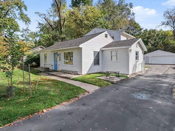 5184 Wayne Avenue, Kalamazoo, MI 49004