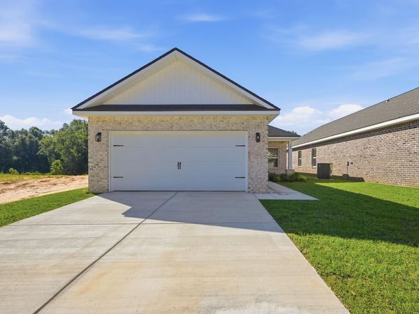 105 Horizon Way, Crestview, FL 32539