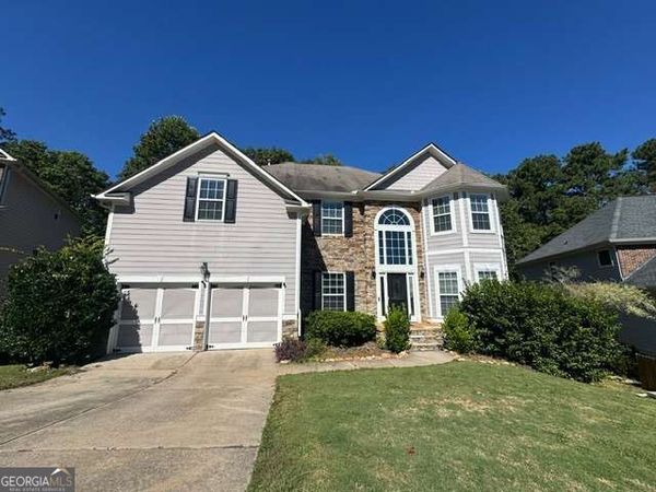 536 Blue Mountain, Canton, GA 30114