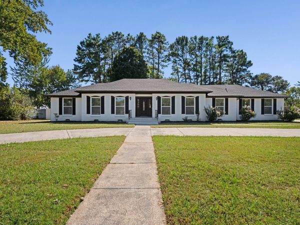 1819 Haynes Dr , Murfreesboro, TN 37129