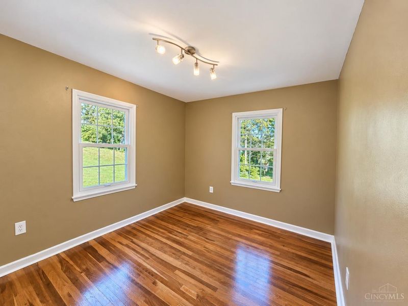 9770 Playtime Lane, Springfield Township, OH 45231 Photo 11
