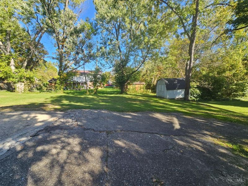 9770 Playtime Lane, Springfield Township, OH 45231 Photo 32