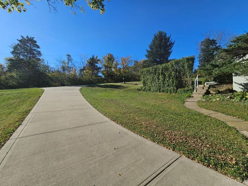 9770 Playtime Lane, Springfield Township, OH 45231 Photo 33