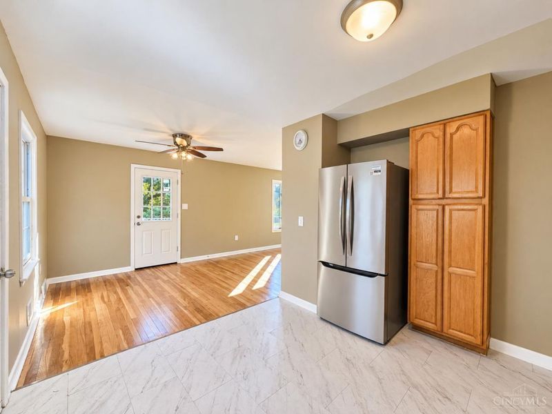 9770 Playtime Lane, Springfield Township, OH 45231 Photo 5