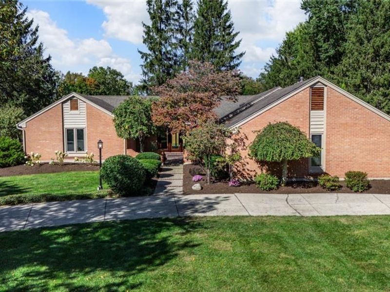 483 Timberlea Trail, Kettering, OH 45429 Photo 1