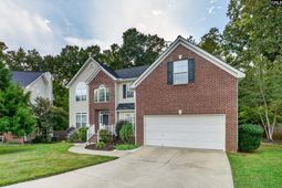 246 Bowmore Drive W photo 4