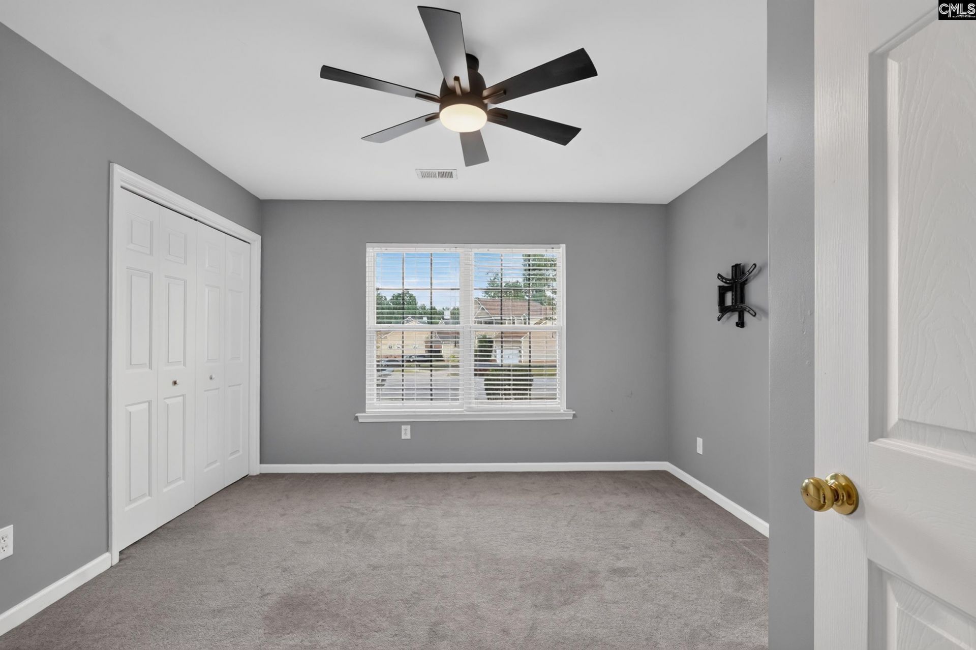 246 Bowmore Drive W Photo 38