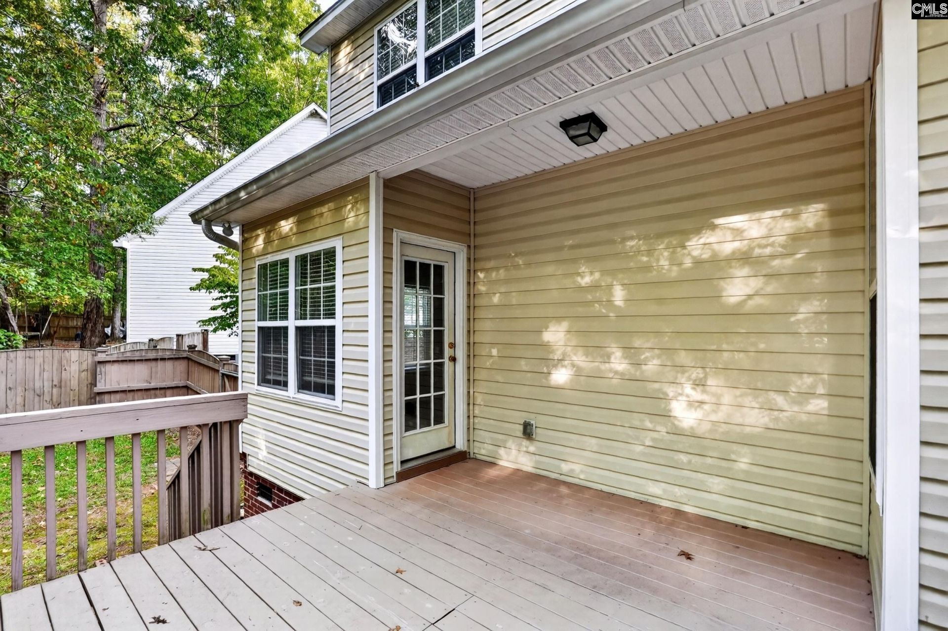 246 Bowmore Drive W Photo 49