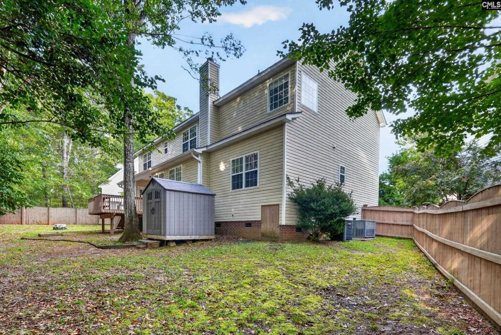 246 Bowmore Drive W Photo 52