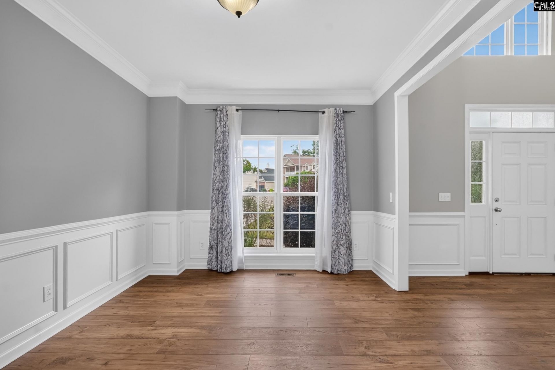 246 Bowmore Drive W Photo 7