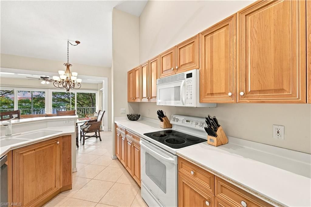 5660 Northboro Dr , Unit 202, Naples, FL 34110 Photo