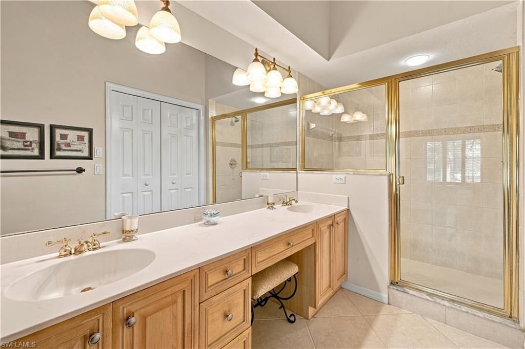 5660 Northboro Dr , Unit 202, Naples, FL 34110 Photo