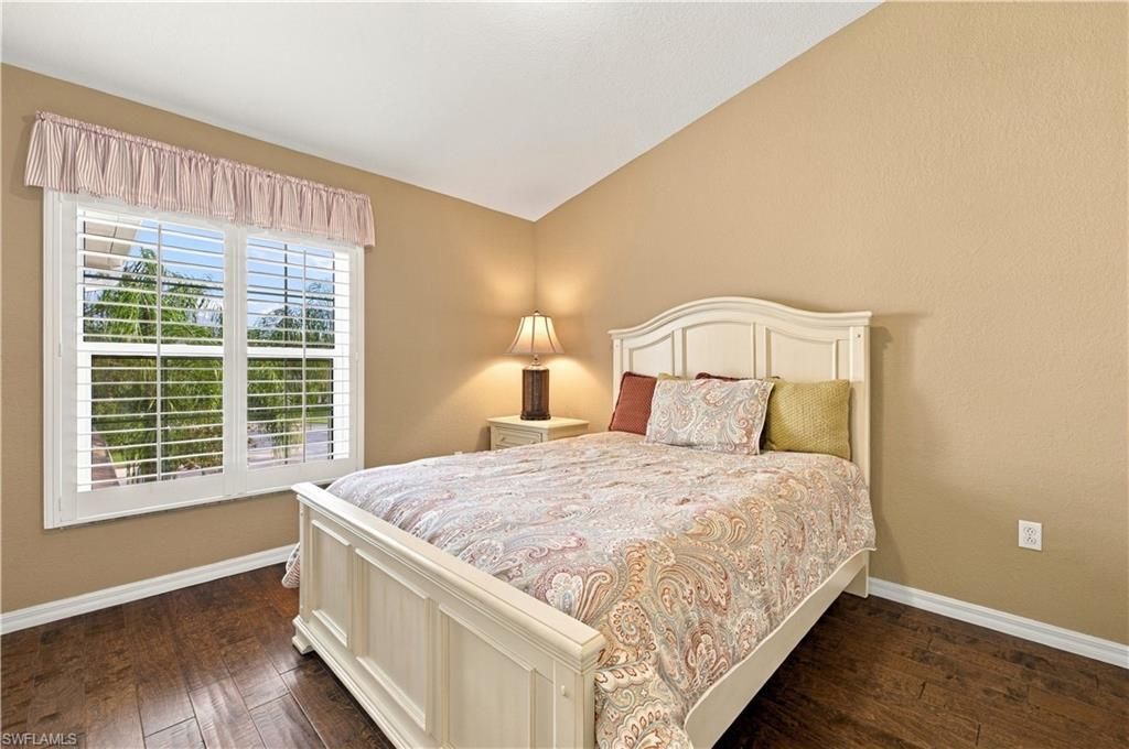5660 Northboro Dr , Unit 202, Naples, FL 34110 Photo