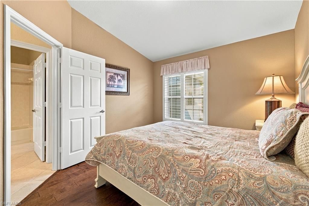 5660 Northboro Dr , Unit 202, Naples, FL 34110 Photo