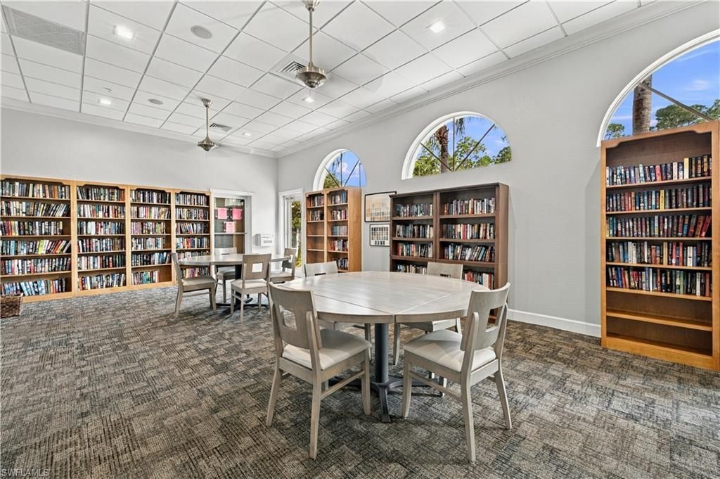 5660 Northboro Dr , Unit 202, Naples, FL 34110 Photo