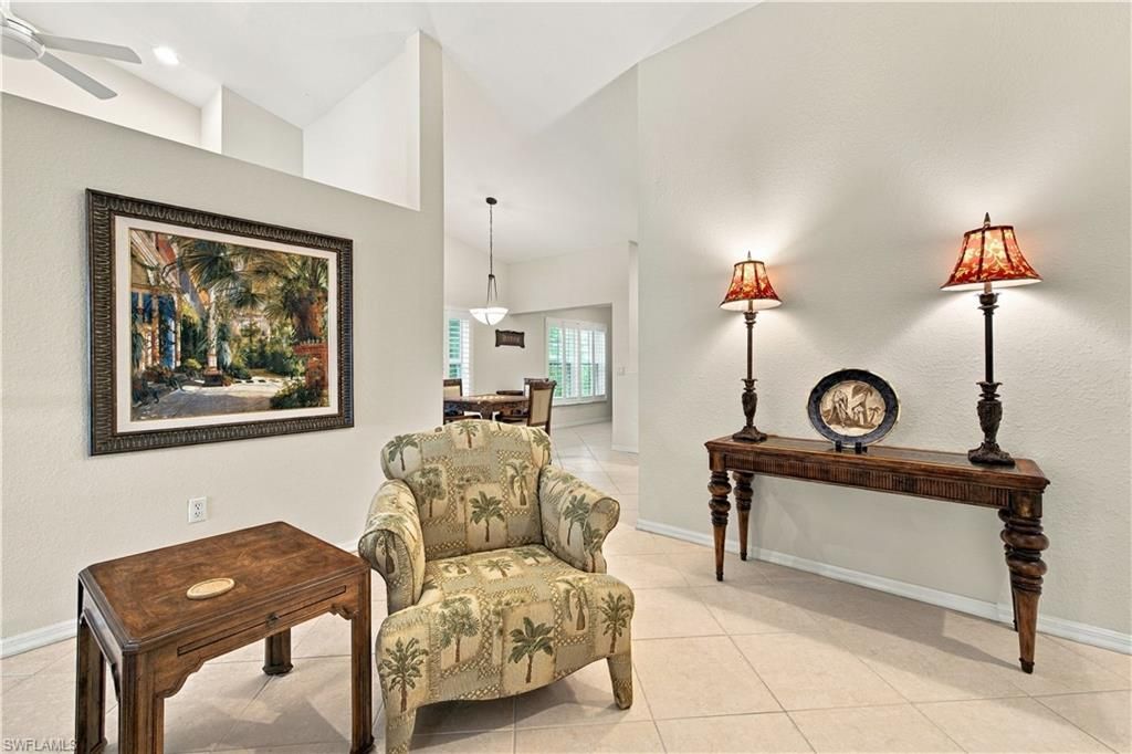 5660 Northboro Dr , Unit 202, Naples, FL 34110 Photo