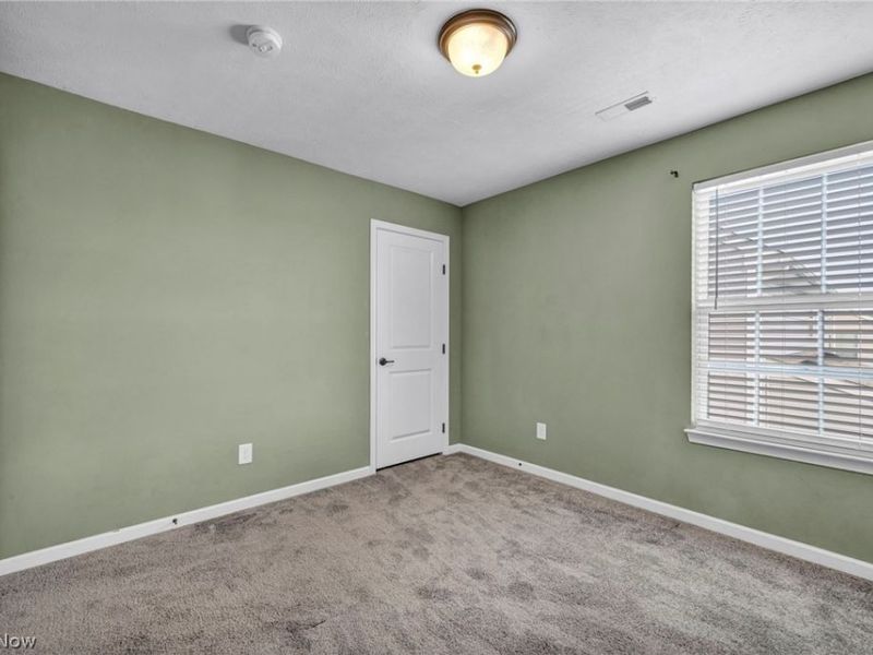 9092 Stonegate Circle, North Ridgeville, OH 44039 Photo 32