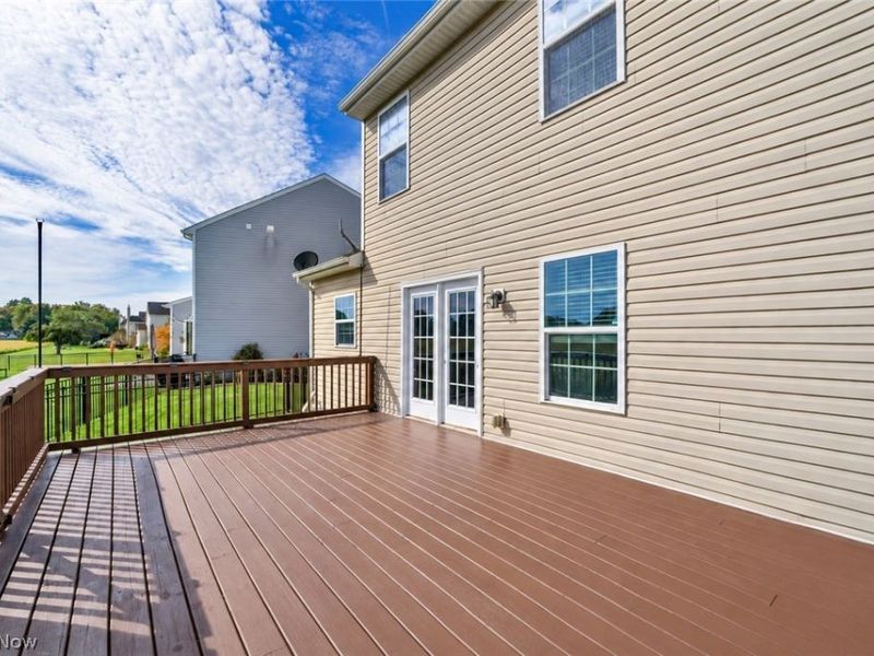 9092 Stonegate Circle, North Ridgeville, OH 44039 Photo 44