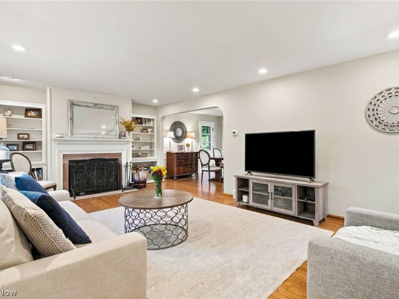 28550 Pike Drive, Orange, OH 44022 Photo 6