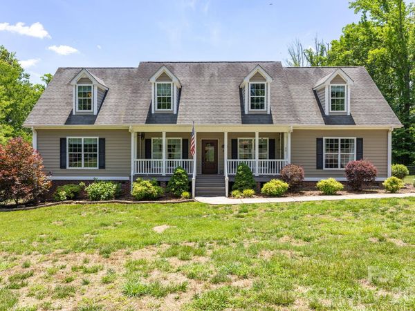 1616 Iron Works Road , Reidsville, NC 27320