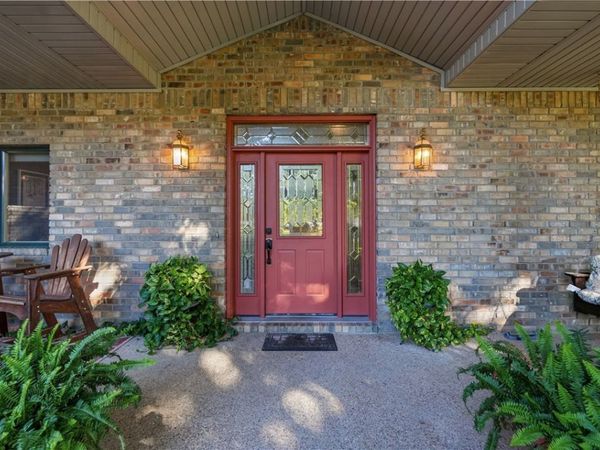 69 Lakeside Drive , Holiday Island, AR 72631