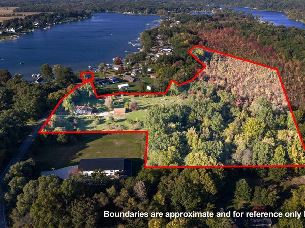 70877 Sunset Boulevard, Union, MI 49130