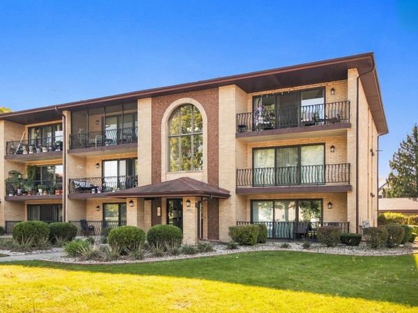 15651 Garden View Court , Unit 2D, Orland Park, IL 60462