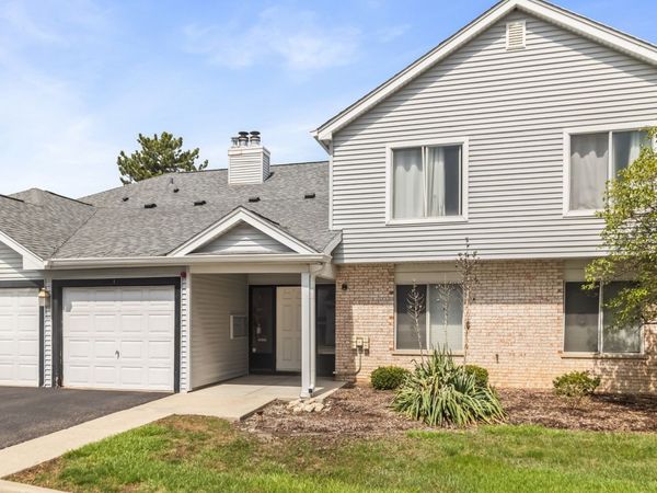 7010 Brighton Court , Unit 204, Woodridge, IL 60517