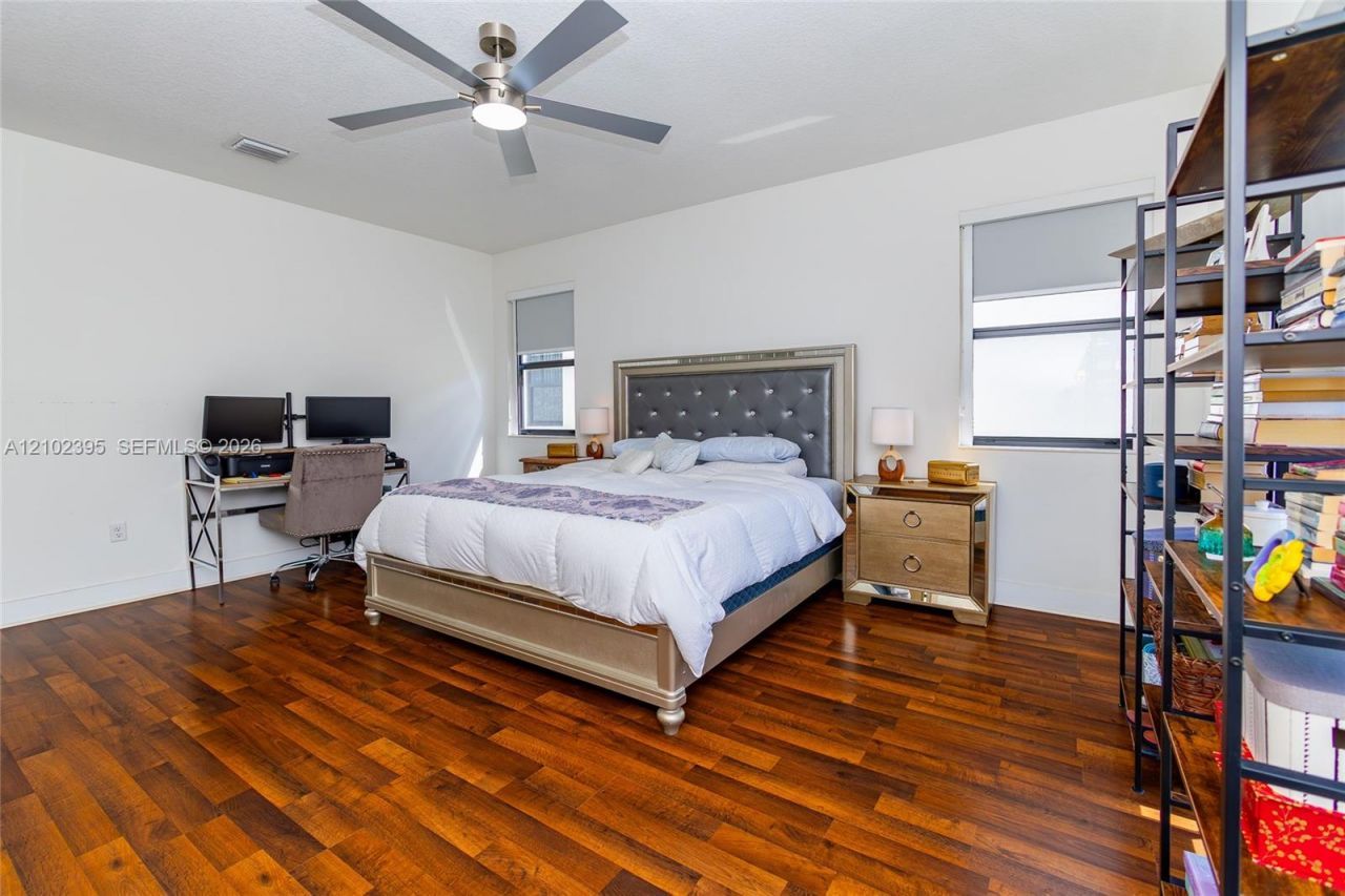 3302 W 97th Ter , Hialeah, FL 33018 Photo