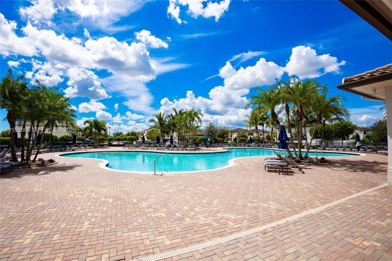 3302 W 97th Ter , Hialeah, FL 33018 Photo