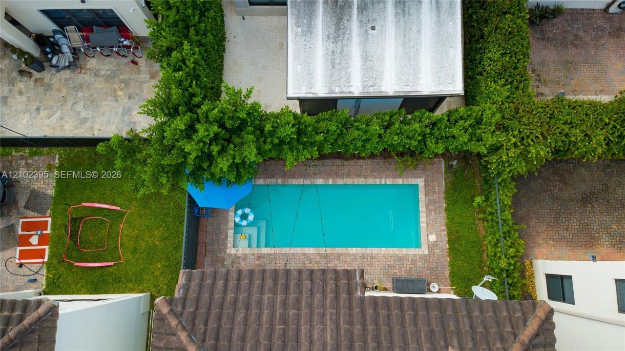 3302 W 97th Ter , Hialeah, FL 33018 Photo