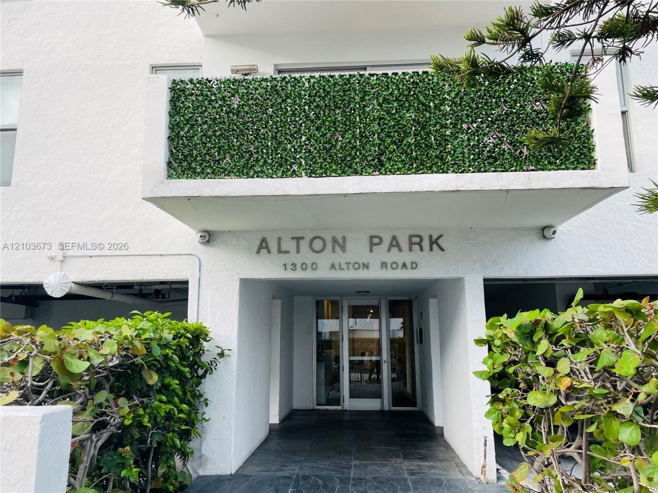 1300 Alton Rd , Unit 10B, Miami Beach, FL 33139 Photo