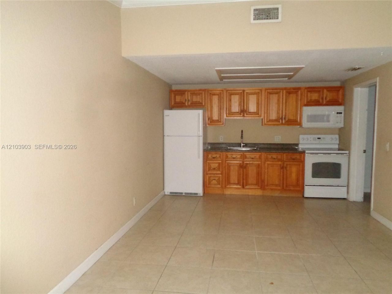 7130 Southgate Blvd , Unit 7130, Tamarac, FL 33321 Photo