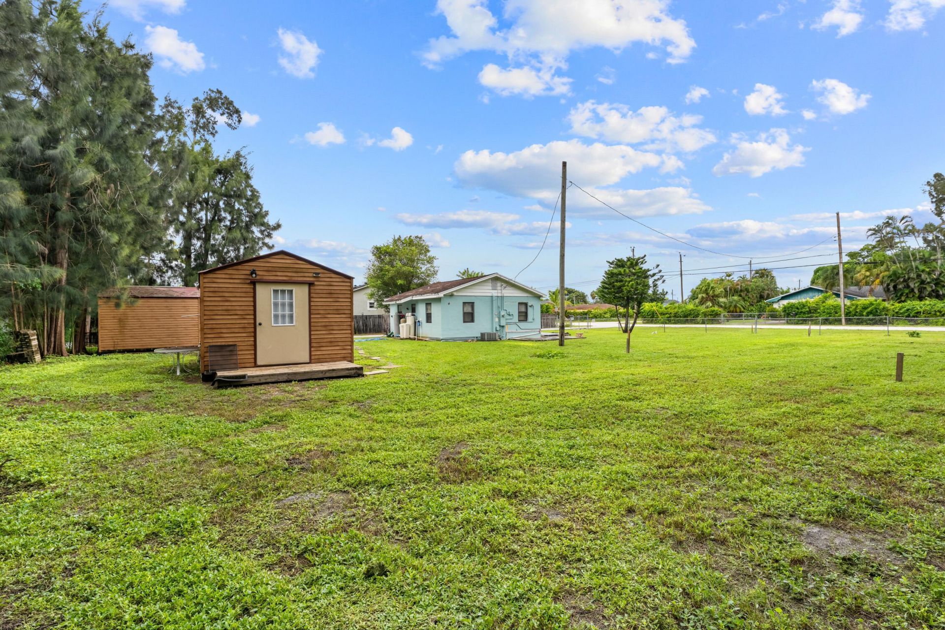 6368 Bishoff Road, West Palm Beach, FL 33413 Photo