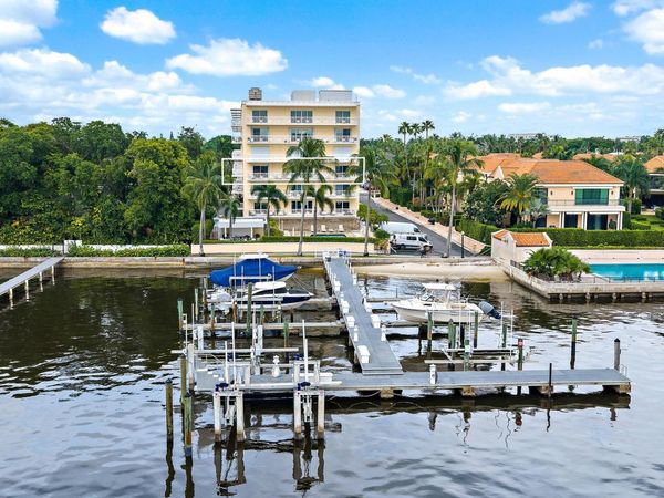 250 BRADLEY Place, Unit 408, Palm Beach, FL 33480