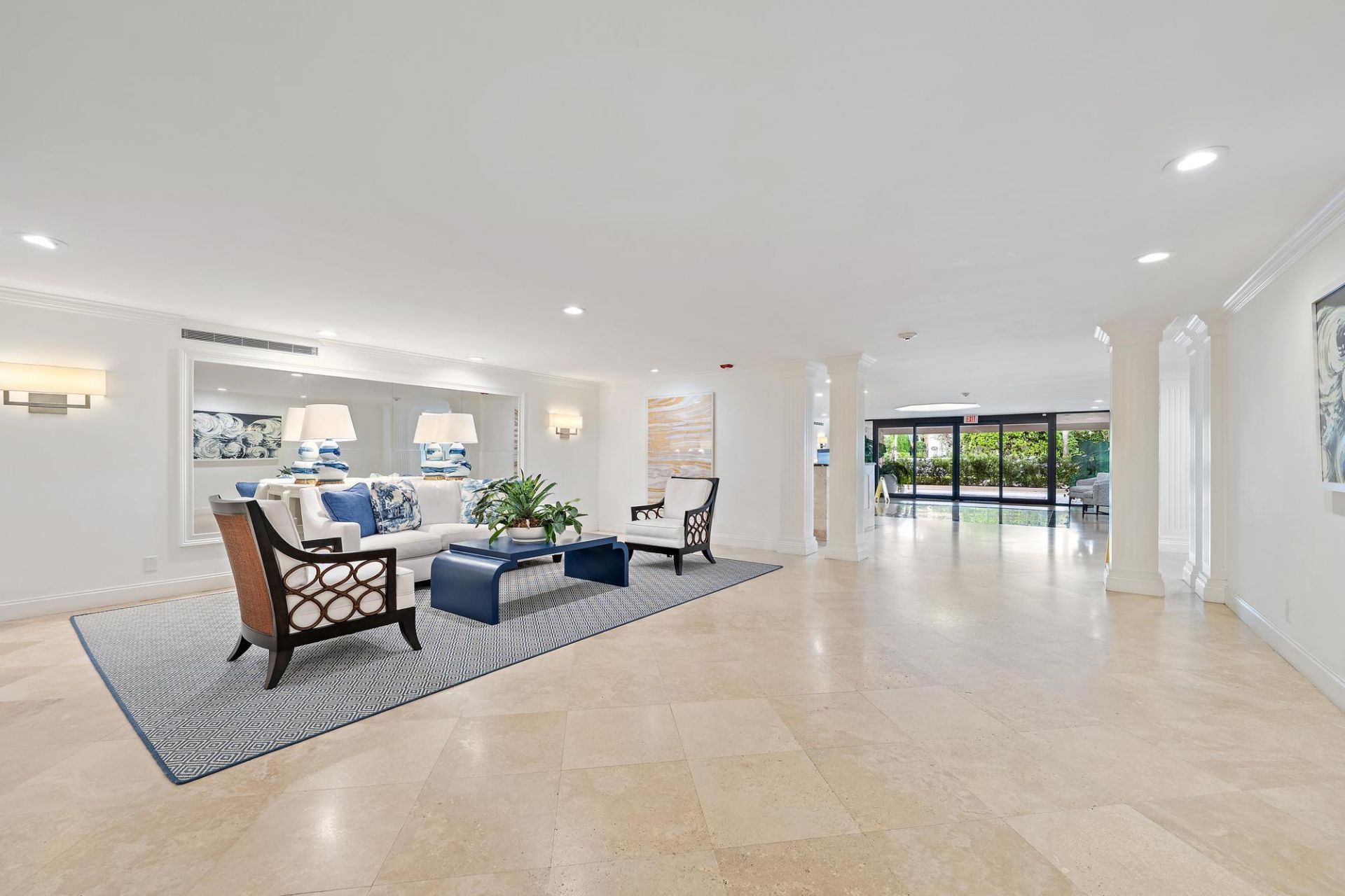 250 Bradley Place, Unit 408, Palm Beach, FL 33480 Photo