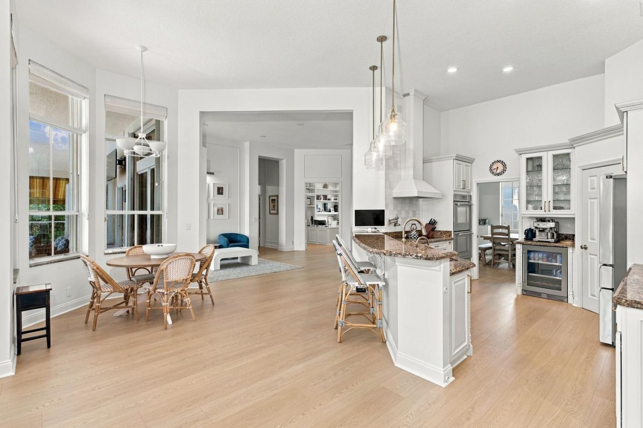 17104 Gulf Pine Circle, Wellington, FL 33414 Photo
