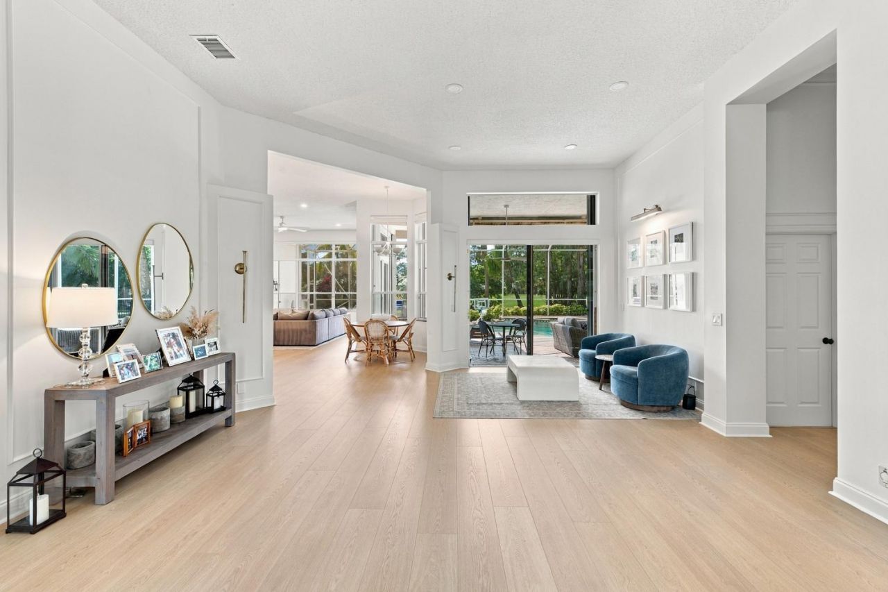 17104 Gulf Pine Circle, Wellington, FL 33414 Photo
