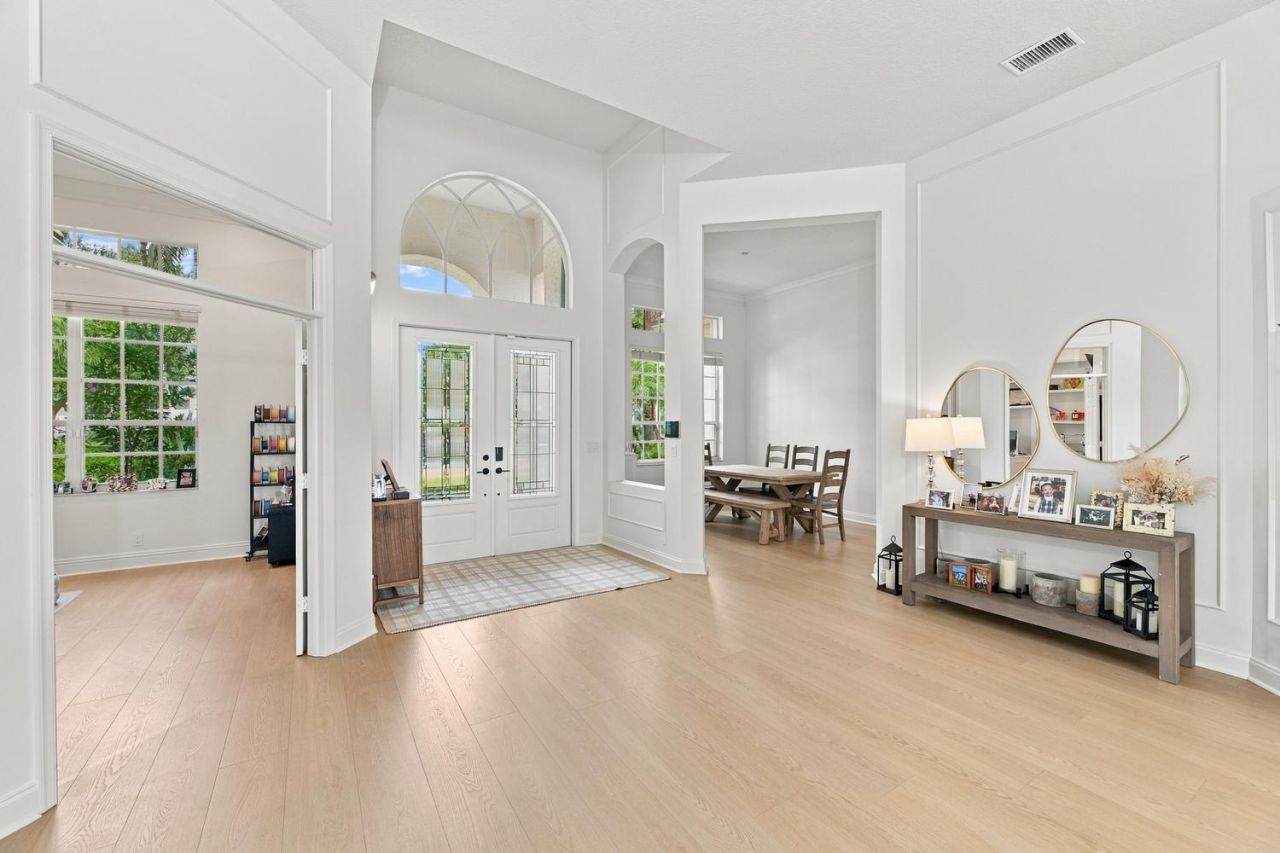 17104 Gulf Pine Circle, Wellington, FL 33414 Photo