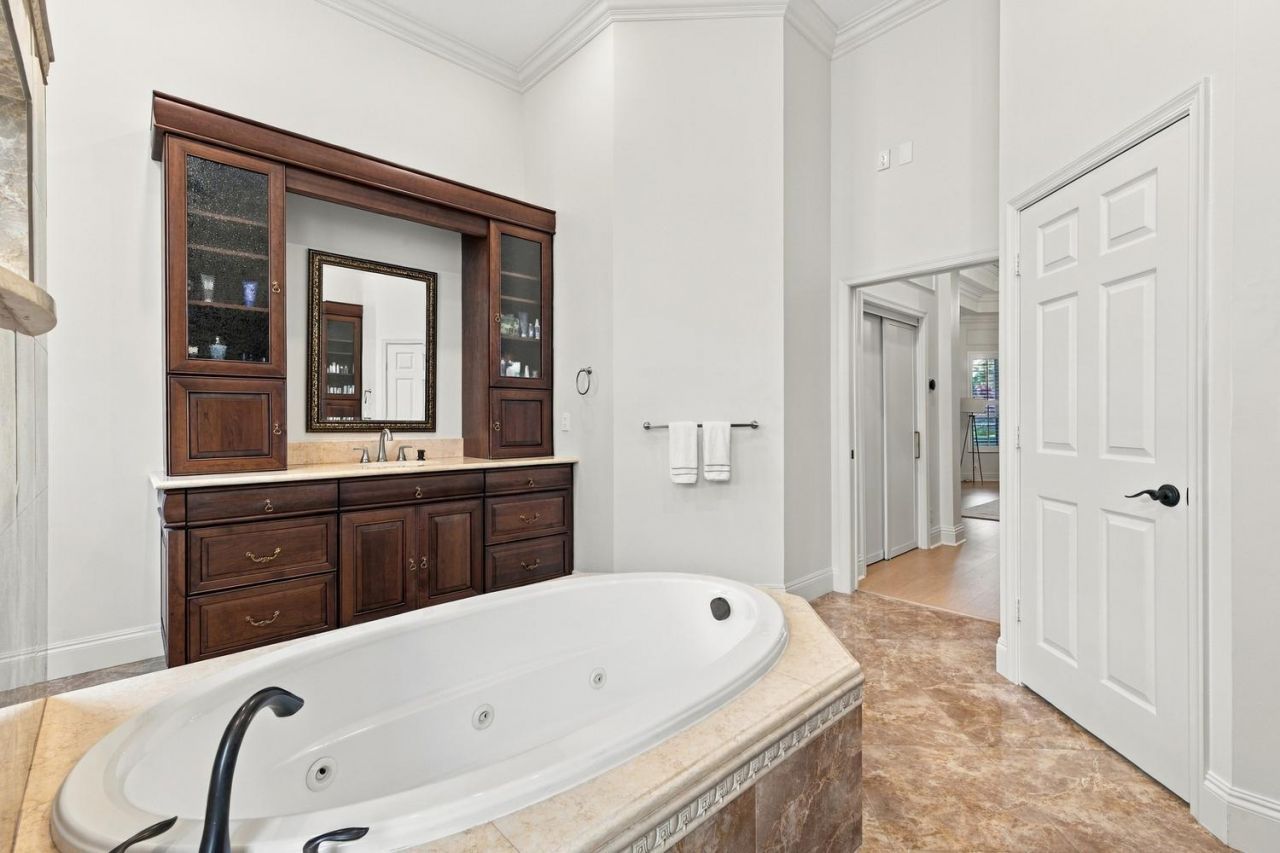 17104 Gulf Pine Circle, Wellington, FL 33414 Photo