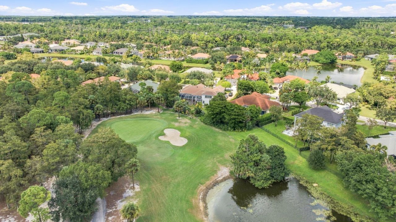 17104 Gulf Pine Circle, Wellington, FL 33414 Photo