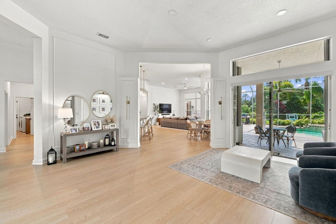 17104 Gulf Pine Circle, Wellington, FL 33414 Photo