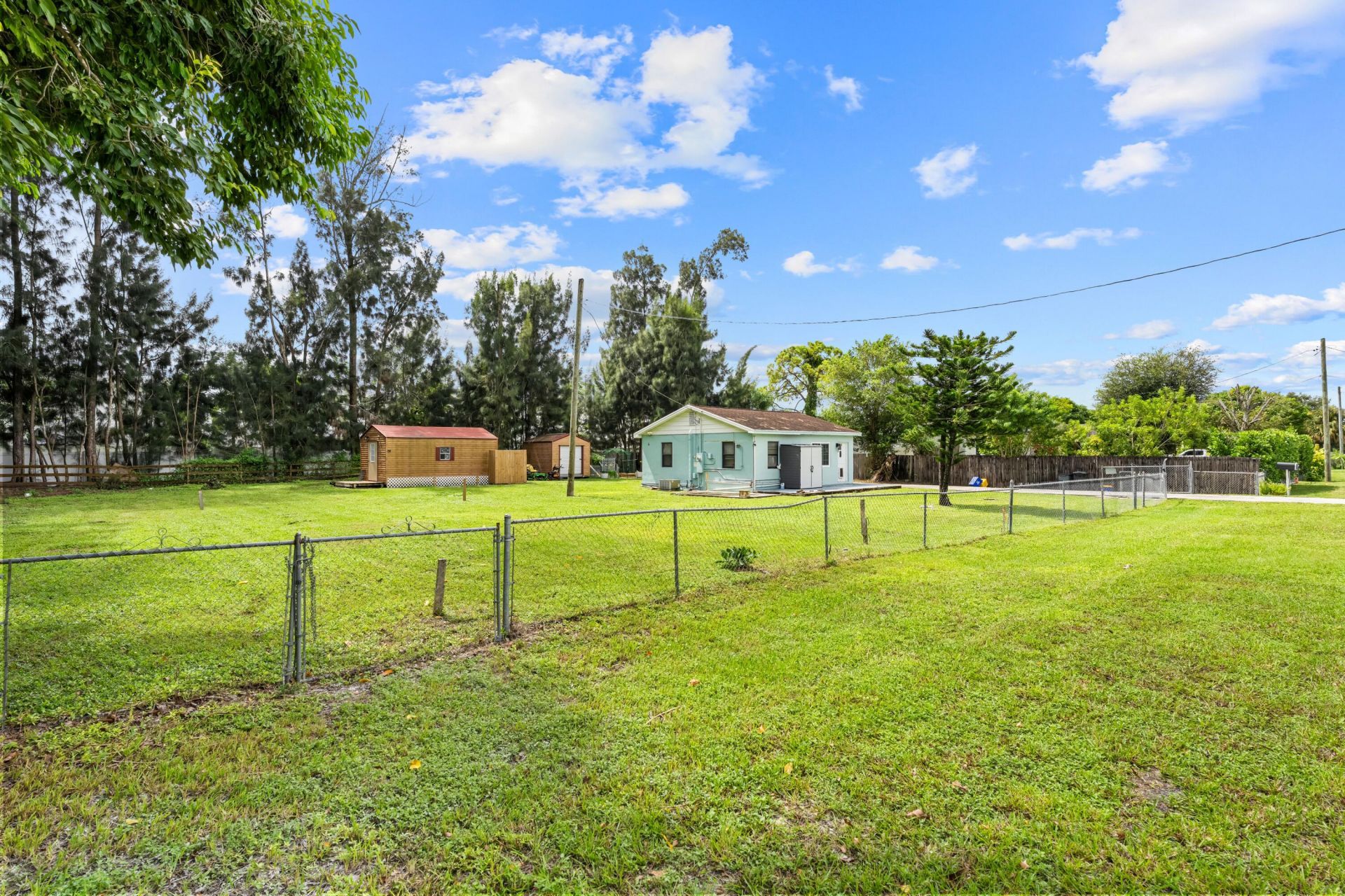 6368 Bishoff Road, West Palm Beach, FL 33413 Photo