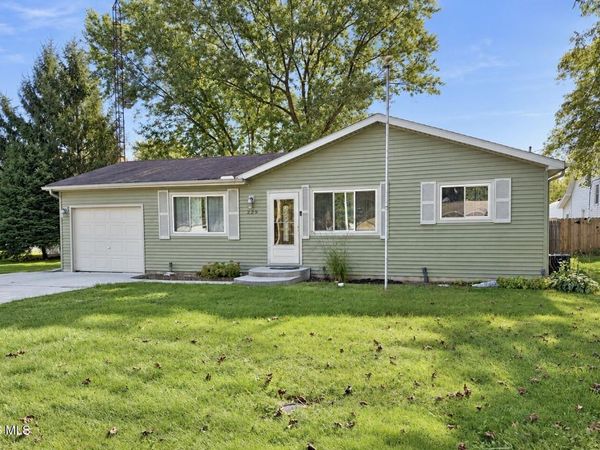 229 George Street , Northwood, OH 43619