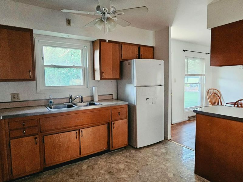 691 Meadow Drive, Newark, OH 43055 Photo 6