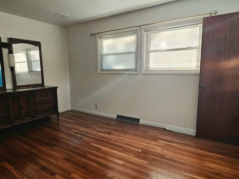 691 Meadow Drive, Newark, OH 43055 Photo 9