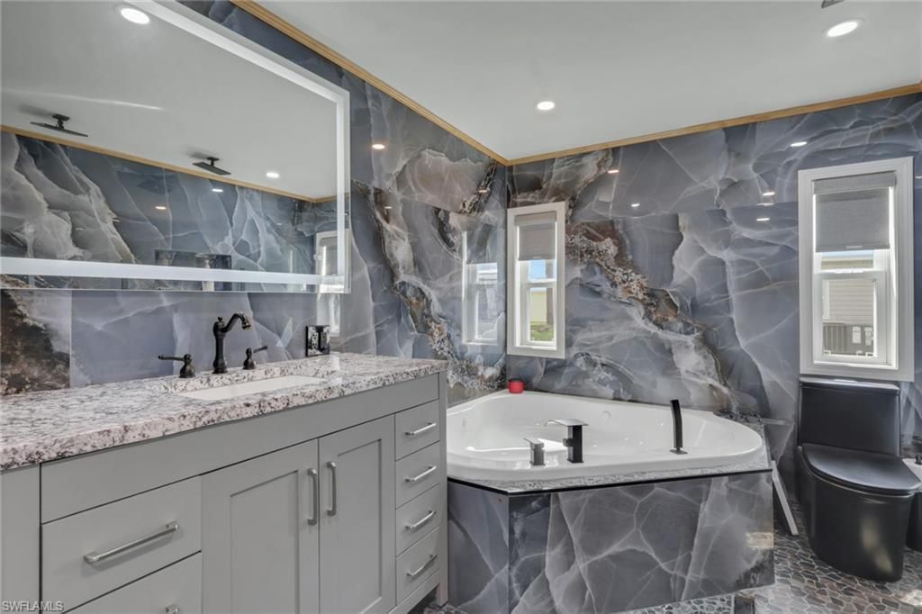 27547 Macke Dr, Bonita Springs, FL 34135 Photo