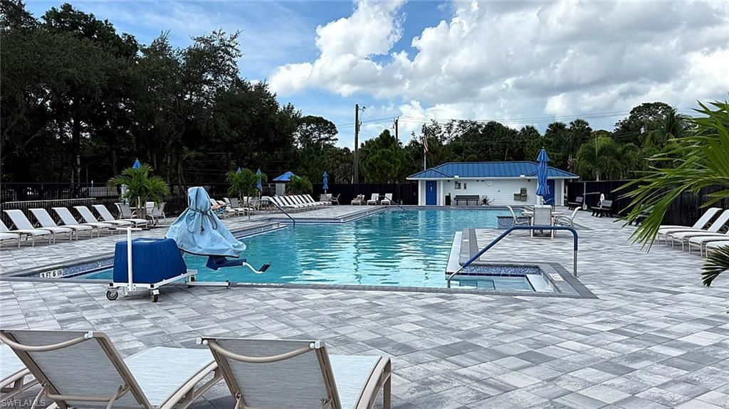 27547 Macke Dr, Bonita Springs, FL 34135 Photo