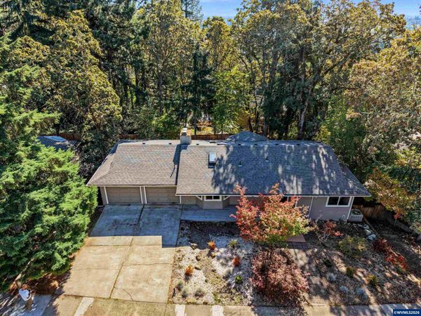 1156 NW Charlemagne Pl, Corvallis, OR 97330